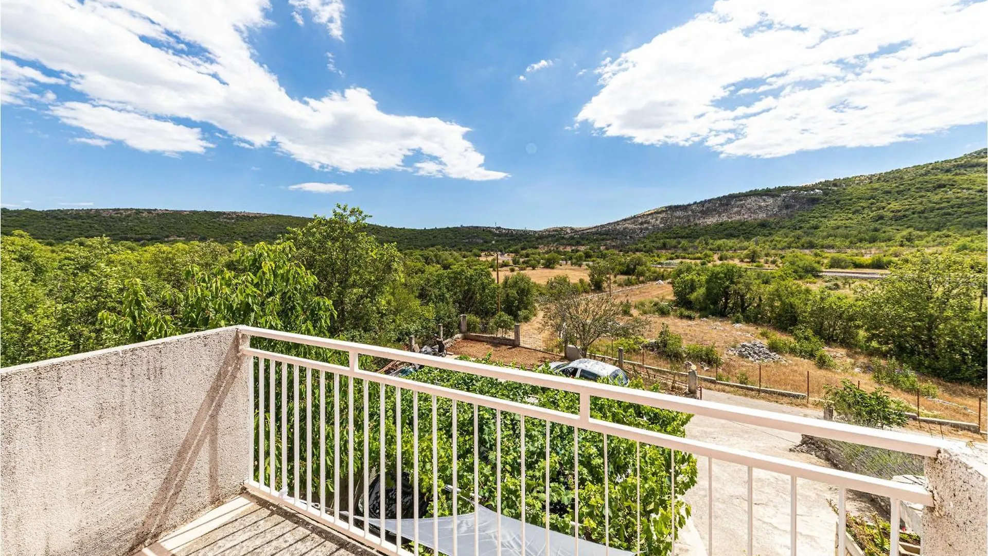 Gorgeous Apartment In Labin With Kitchen